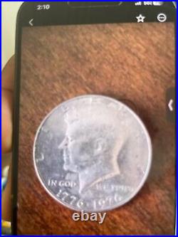 1776-1976 Bicentennial Kennedy Half Dollar No Mint Mark
