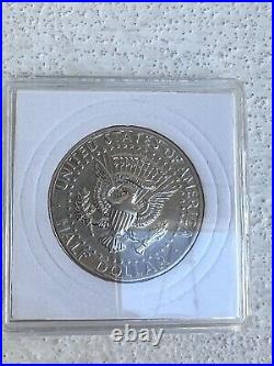 1971 Kennedy D half dollar coin (GREAT CONDITION)