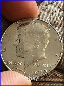 Bicentennial 1776-1976 Kennedy Half Dollar Coin No Mint Mark BEAUTIUL