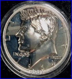 The American Legacy Collection Kennedy Half 1 Troy. 999 (31.1 grs Pure Silver)